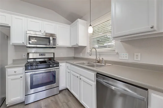 $425,000 | 14400 Mowsbury Drive, Austin, TX 78717