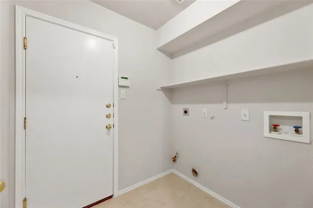 $425,000 | 14400 Mowsbury Drive, Austin, TX 78717