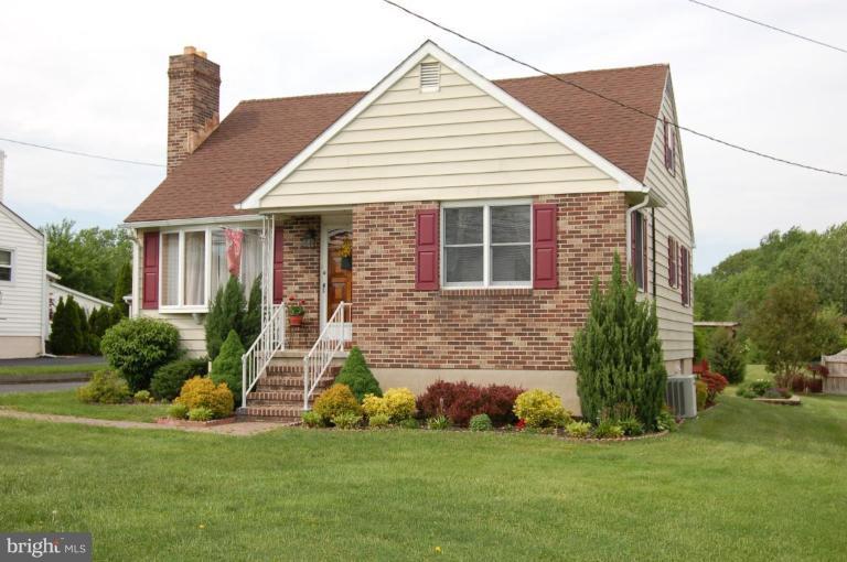 4702 Ridge Road Nottingham, MD 21236 - Photo 1 of 16 Exterior (Main)
