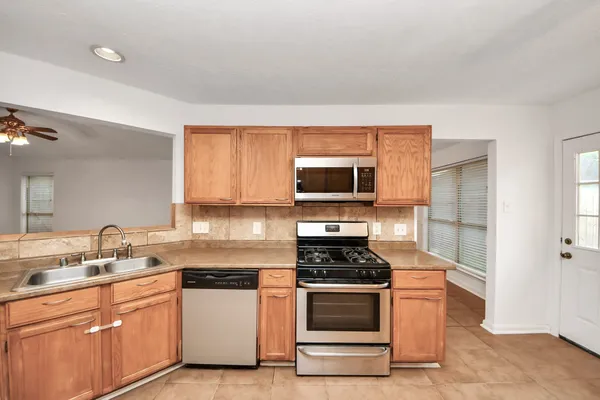 $268,900 | 20019 Beechview Lane, Katy, TX 77449