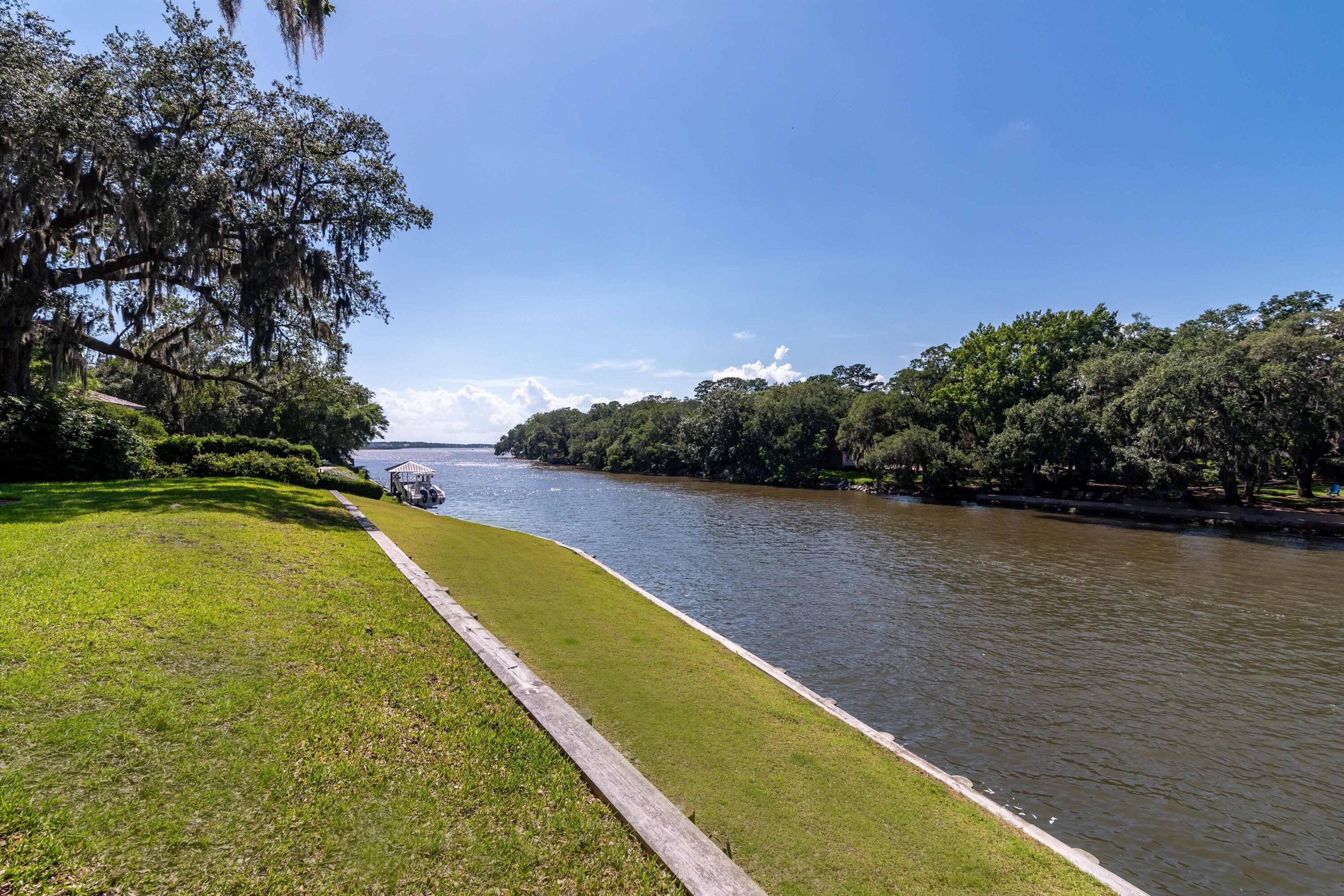 2162 Wappoo Hall Road Charleston, SC 29412 - Photo 15 of 88 Gallery Image 15