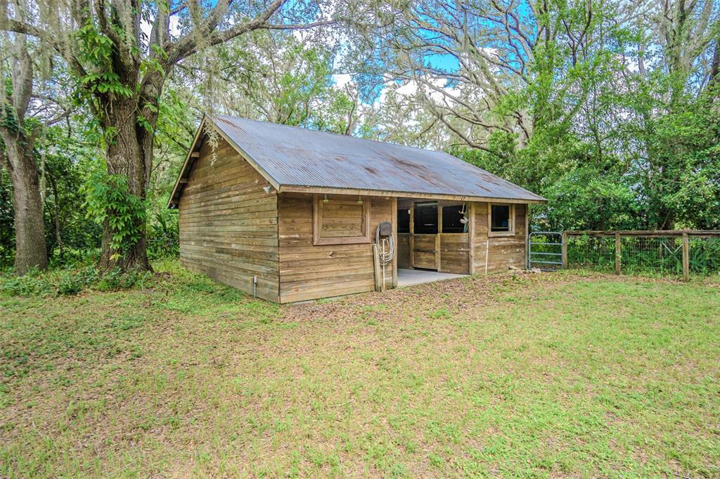 18110 30th Street Lutz, FL 33559 - Photo 38 of 54