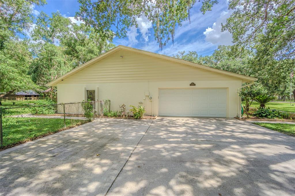 18110 30th Street Lutz, FL 33559 - Photo 45 of 54