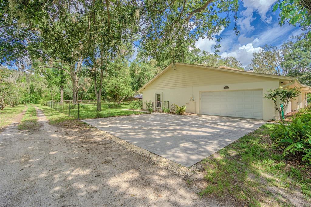 18110 30th Street Lutz, FL 33559 - Photo 46 of 54
