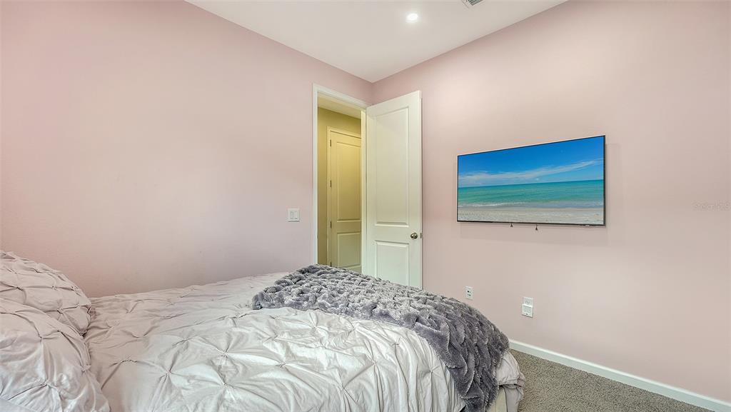 8704 Rain Song Road Sarasota, FL 34238 - Photo 29 of 50