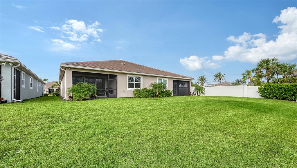 8704 Rain Song Road Sarasota, FL 34238 - Photo 31 of 50