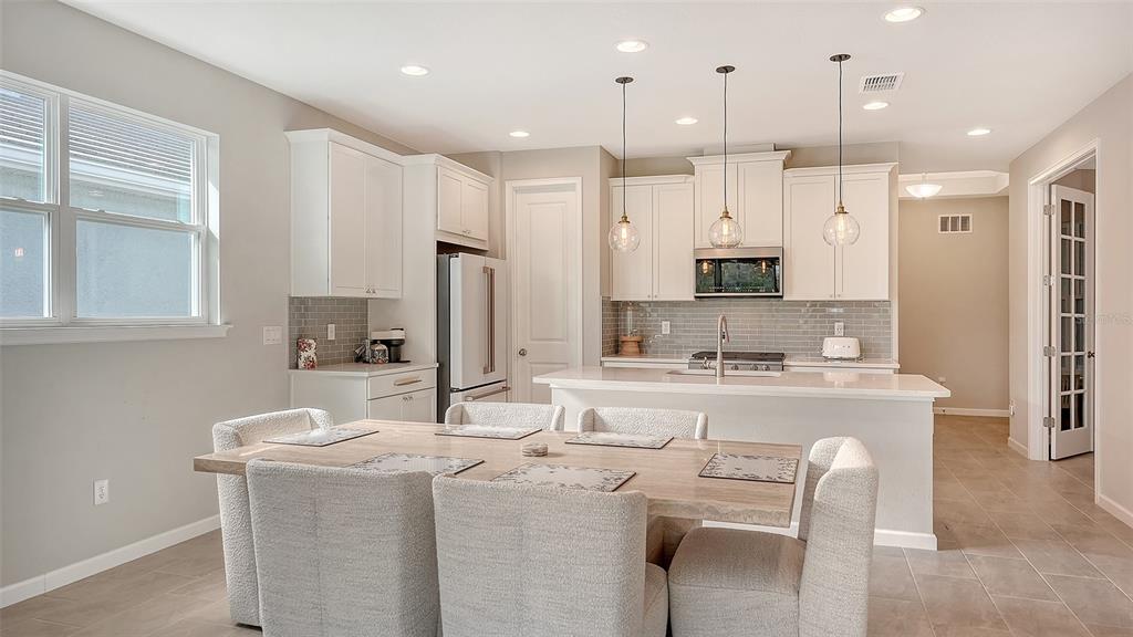 8704 Rain Song Road Sarasota, FL 34238 - Photo 9 of 50