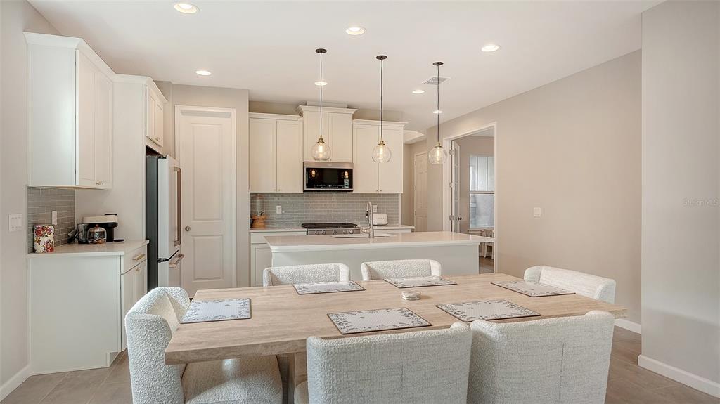8704 Rain Song Road Sarasota, FL 34238 - Photo 10 of 50
