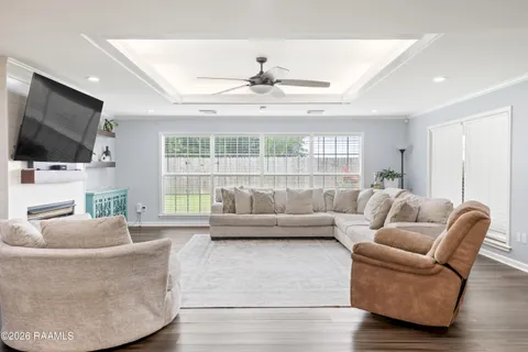 $340,000 | 132 Oakridge Street, Lafayette, LA 70506
