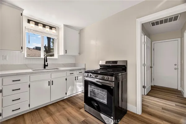$335,000 | 1128 West 5th Street, Chico, CA 95928