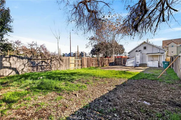 $335,000 | 1128 West 5th Street, Chico, CA 95928