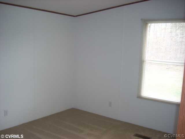 331 State Rte F 189 Louisa, VA 23093 - Photo 3 of 12 a small space with a window
