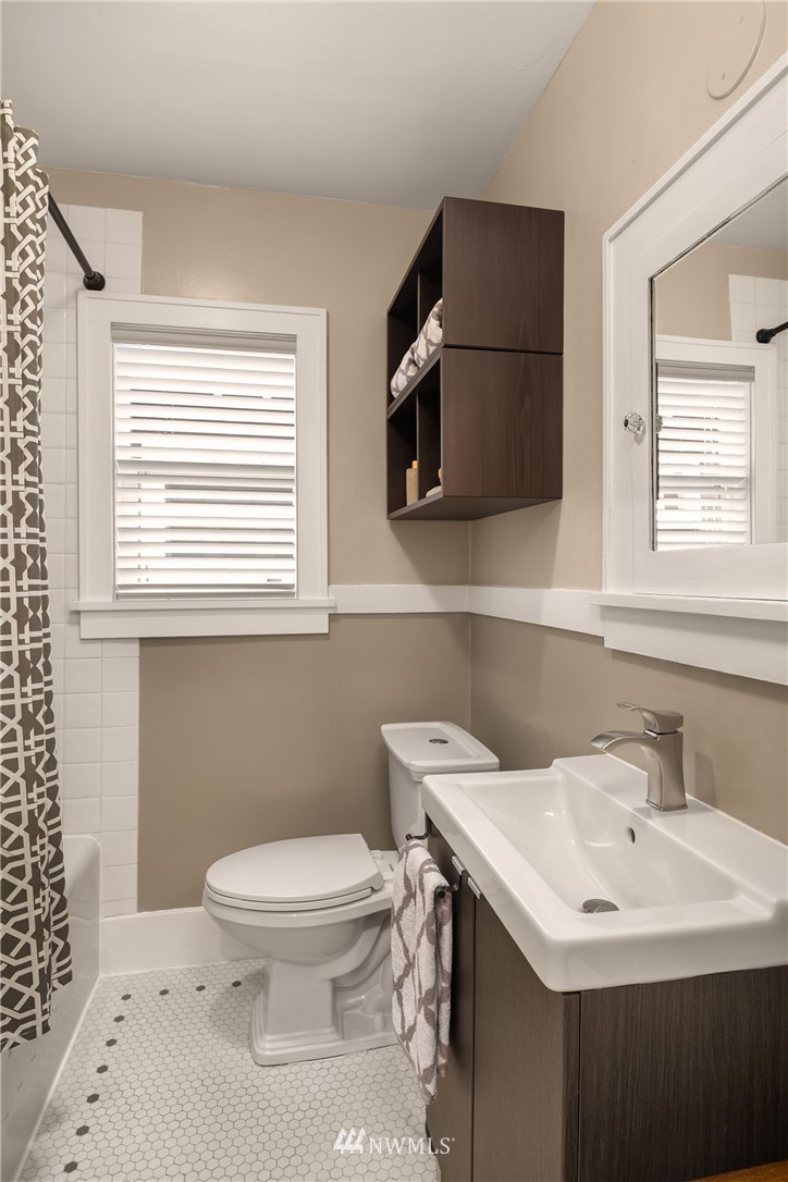 522 North 80th Street Seattle, WA 98103 - Photo 11 of 20 Gallery Image 11