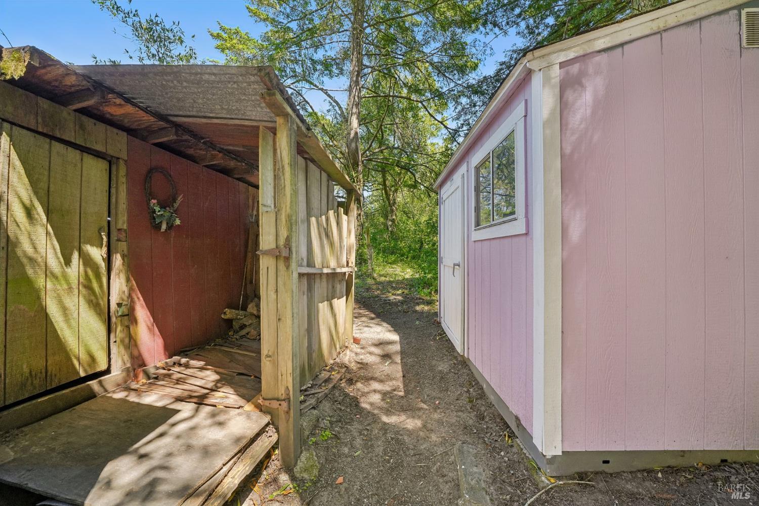 189 Wagnon Road Sebastopol, CA 95472 - Photo 35 of 66