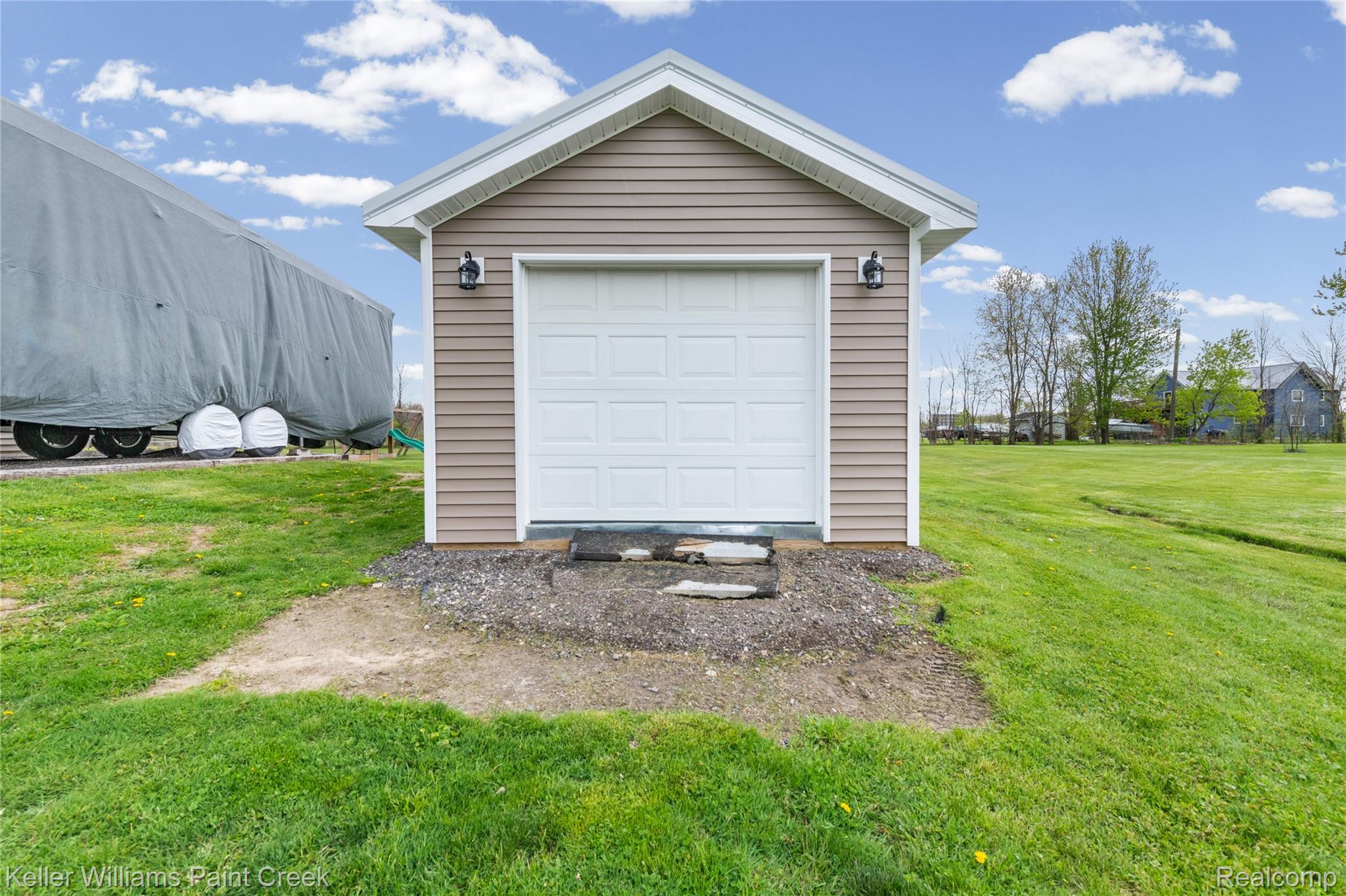 3953 Meldrum Road Casco, MI 48064 - Photo 25 of 31 DSC_1761.jpg