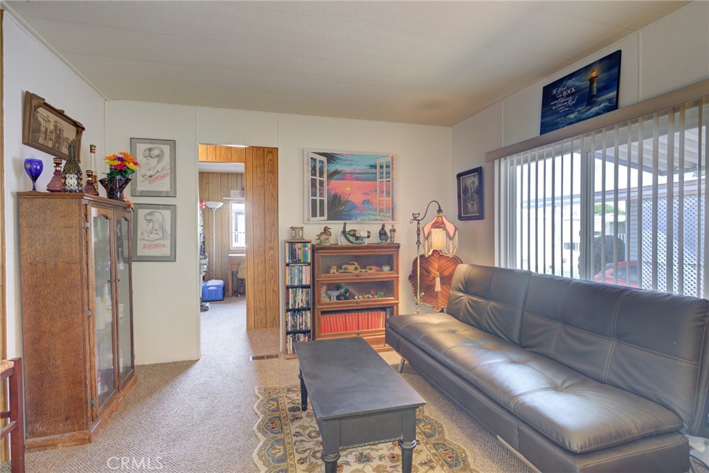 1638 Via Quantico Santa Maria, CA 93454 - Photo 12 of 24