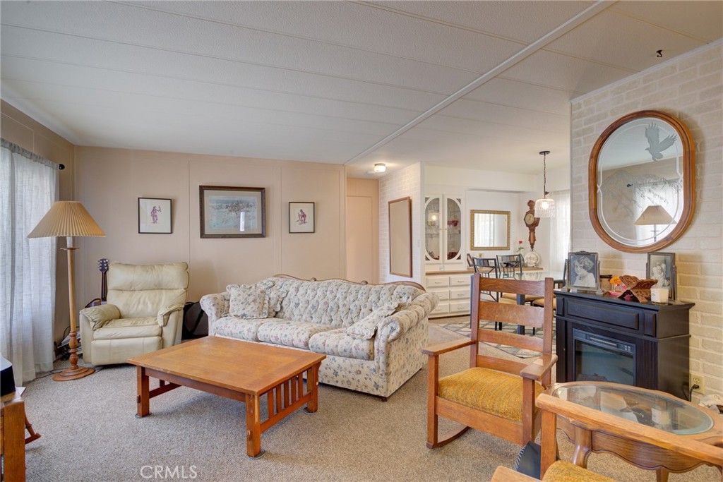 1638 Via Quantico Santa Maria, CA 93454 - Photo 14 of 24