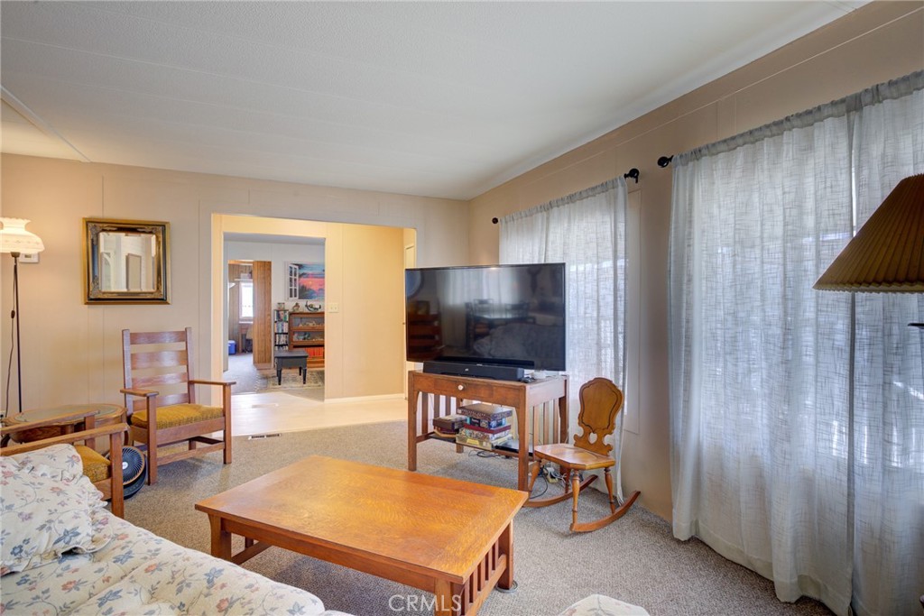 1638 Via Quantico Santa Maria, CA 93454 - Photo 15 of 24