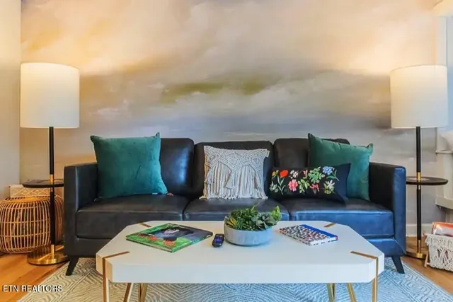 $209,899 | 1260 Ski View Drive, Unit 2103, Gatlinburg, TN 37738