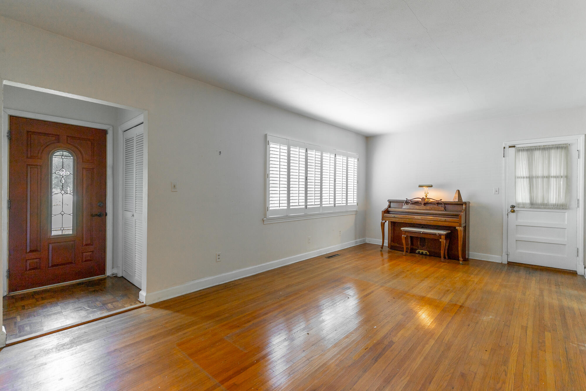 837 Linden Hall Road Chattanooga, TN 37415 - Photo 5 of 72 837 Linden Hall Road HD-6