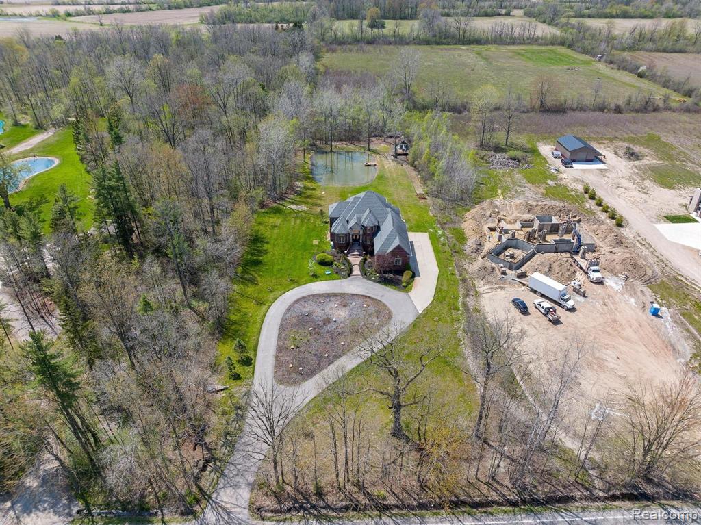 62031 Romeo Plank Road Ray, MI 48096 - Photo 10 of 47