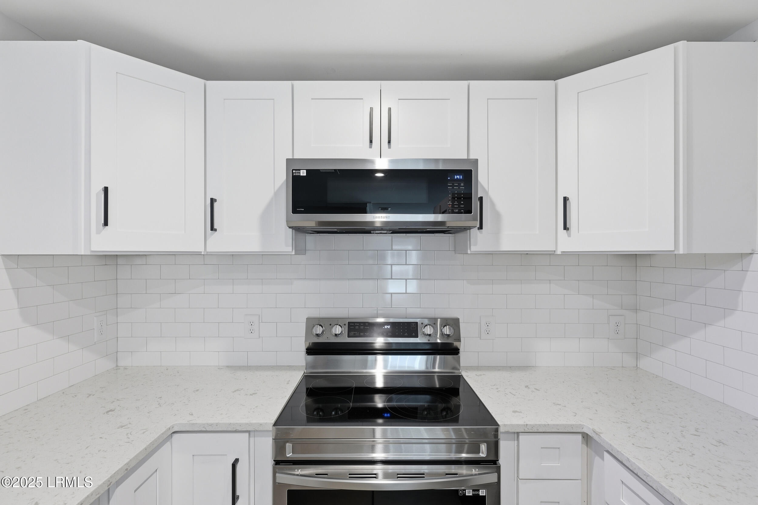 617 Jasper Street Ridgeland, SC 29936 - Photo 13 of 28 new stainless steel appliances