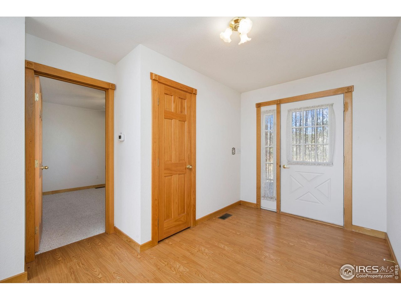 965 Stone Mountain Ranch Road Loveland, CO 80537 - Photo 7 of 49 Foyer