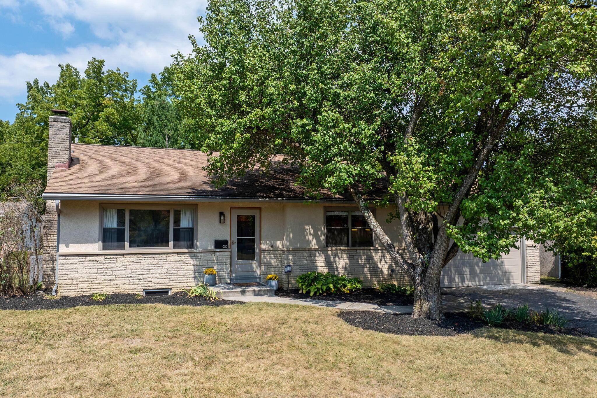 906 Farnham Road Columbus, OH 43220 - Photo 13 of 50 2-web-or-mls-906FarnhamRoadExt_Hommati10