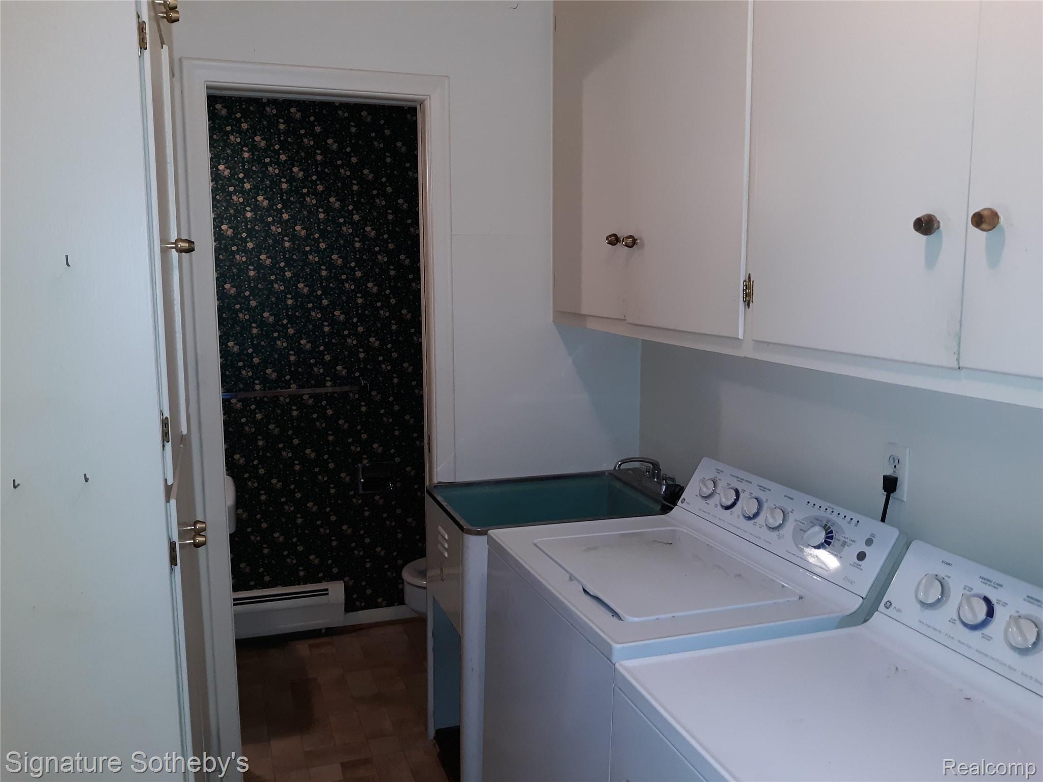 4316 Echo Road Bloomfield Hills, MI 48302 - Photo 9 of 15 10.jpg