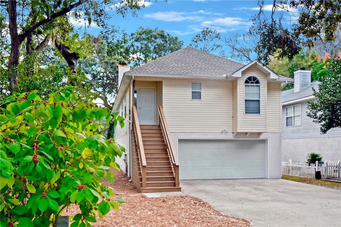 509 Cedar Street St. Simons Island, GA 31522 - Photo 2 of 25