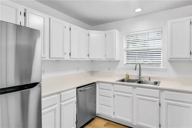 $3,000 | 509 Cedar Street, St. Simons Island, GA 31522