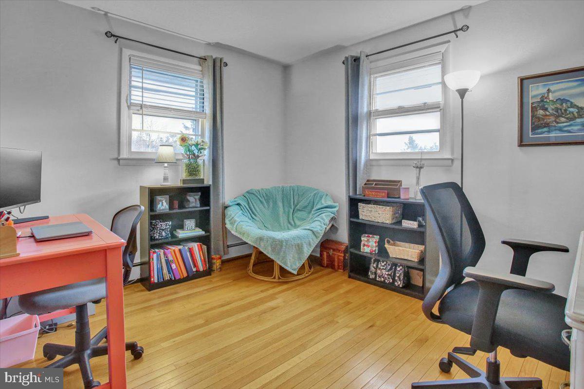 1338 Wingate Avenue Reading, PA 19607 - Photo 21 of 29 2nd Bedroom/Office