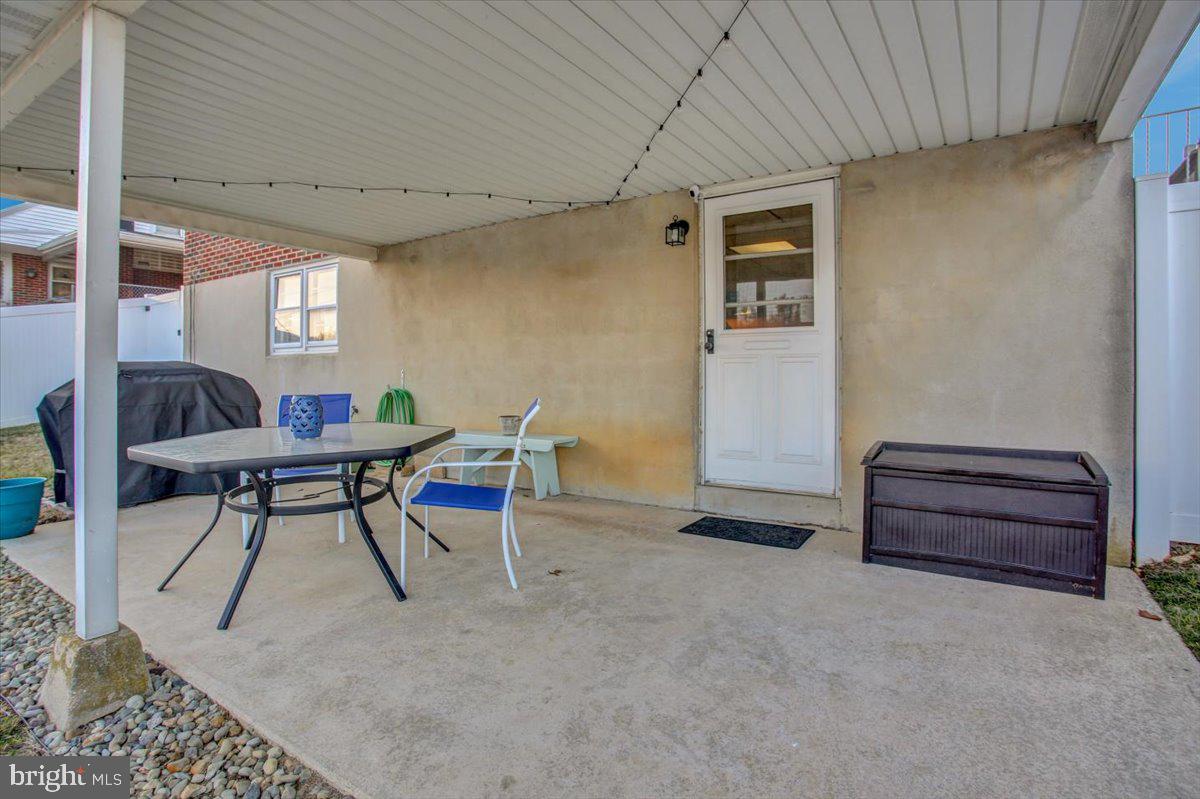 1338 Wingate Avenue Reading, PA 19607 - Photo 9 of 29 Large Covered Patio