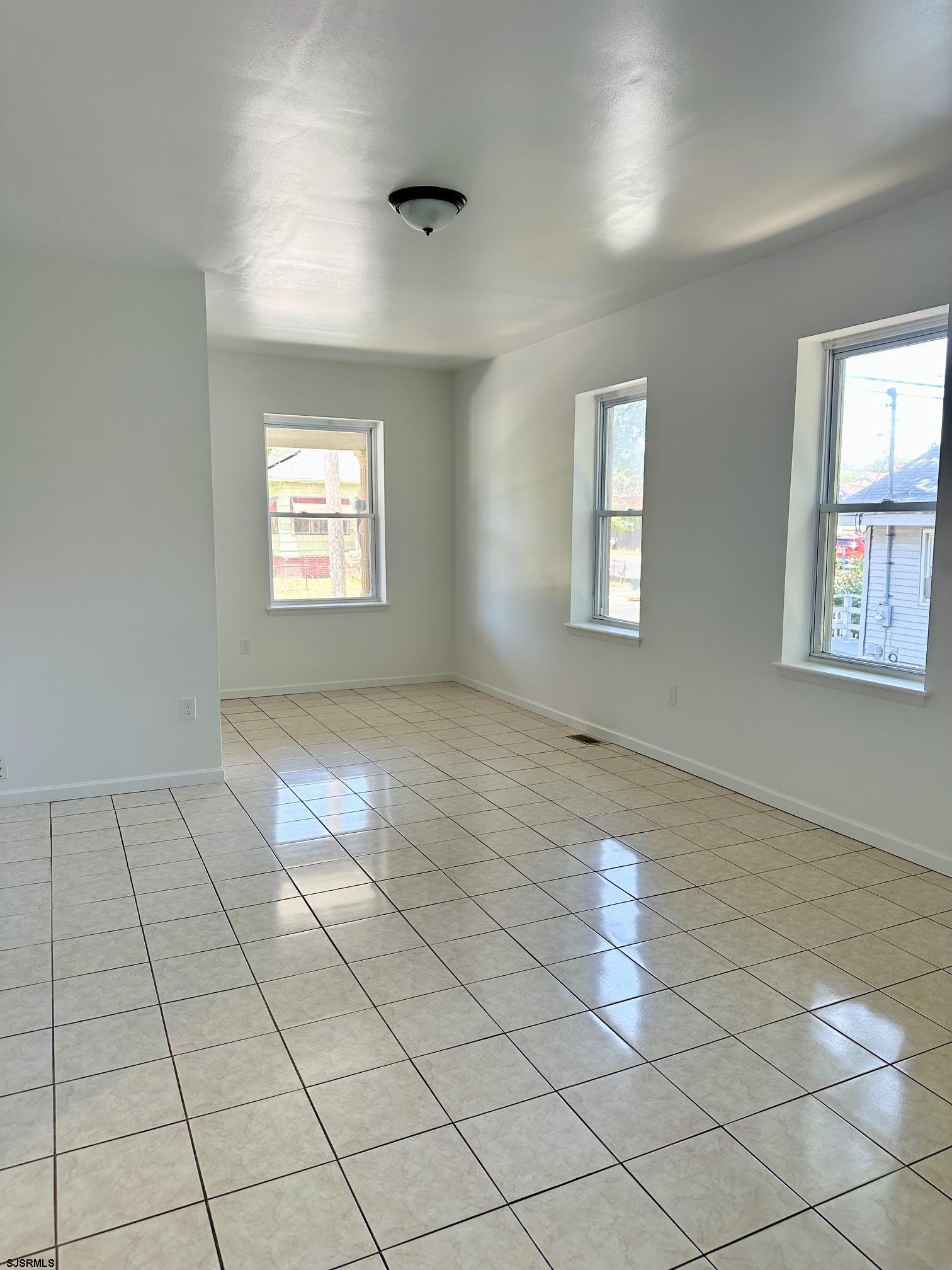 116 North New Road Pleasantville, NJ 08232 - Photo 2 of 20