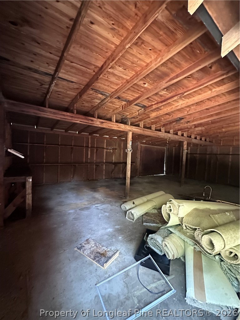 916 Aberdeen Road Laurinburg, NC 28352 - Photo 34 of 37
