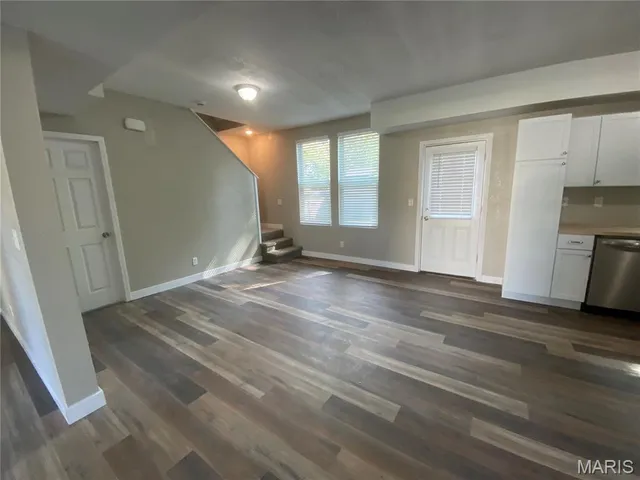 $299,500 | 307 East Washington Street, O'Fallon, IL 62269