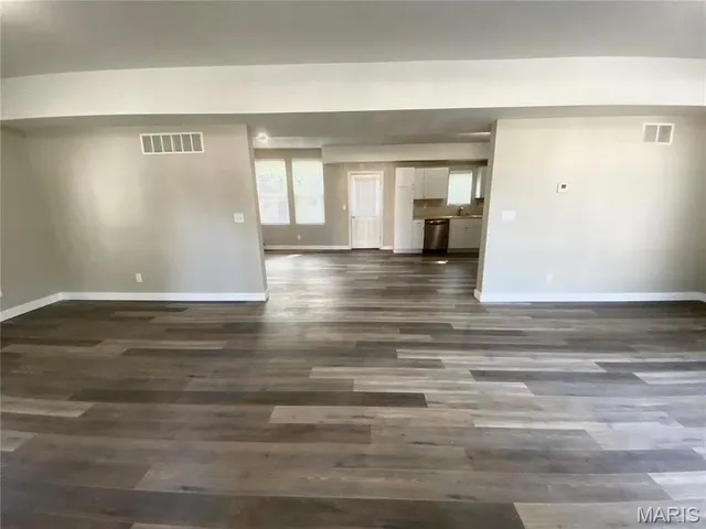 $299,500 | 307 East Washington Street, O'Fallon, IL 62269