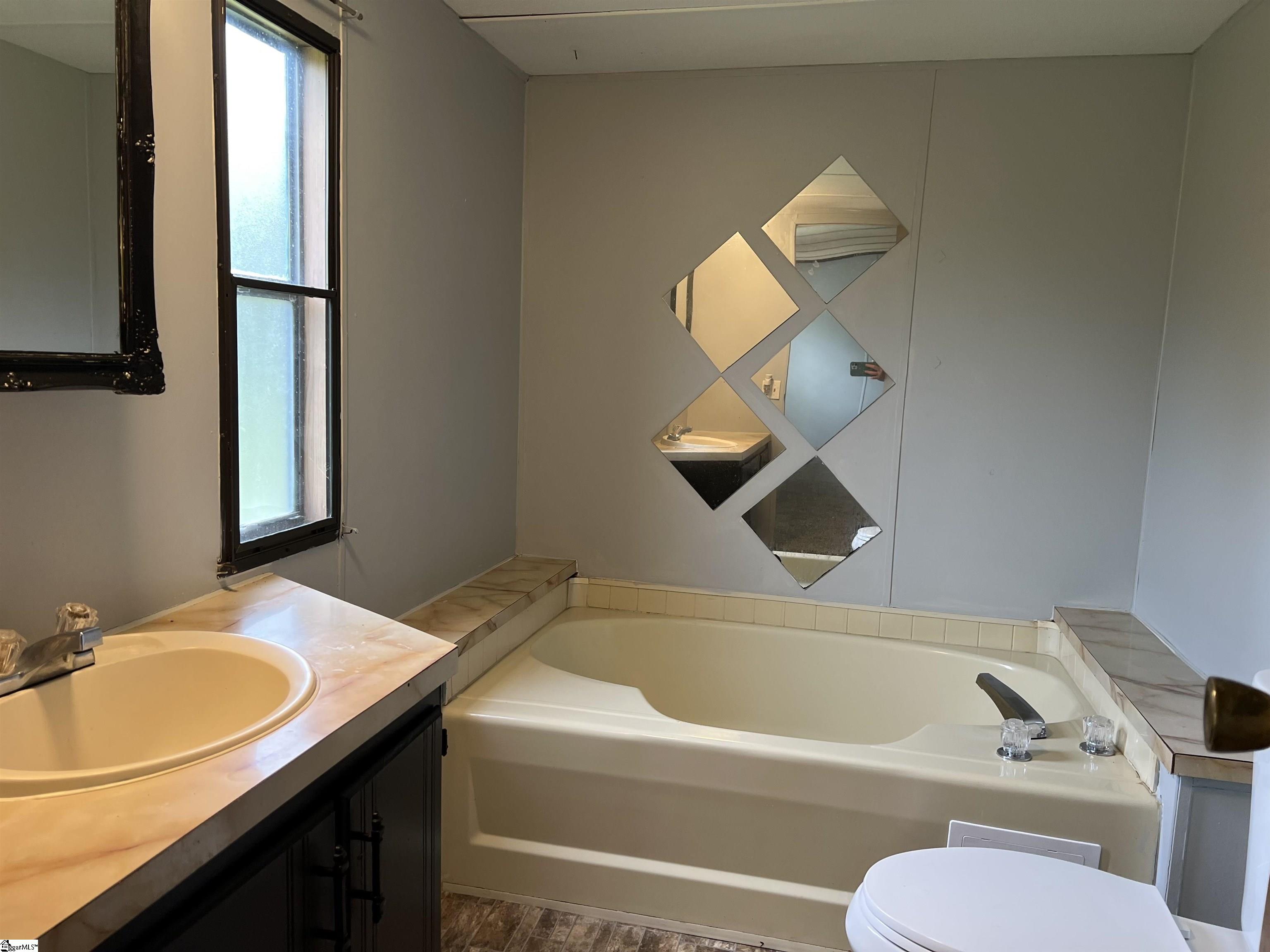 554 Light House Road Enoree, SC 29335 - Photo 12 of 16 Gallery Image 12