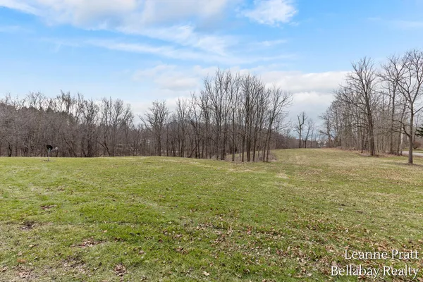 $399,900 | 603 South State Street, Nashville, MI 49073