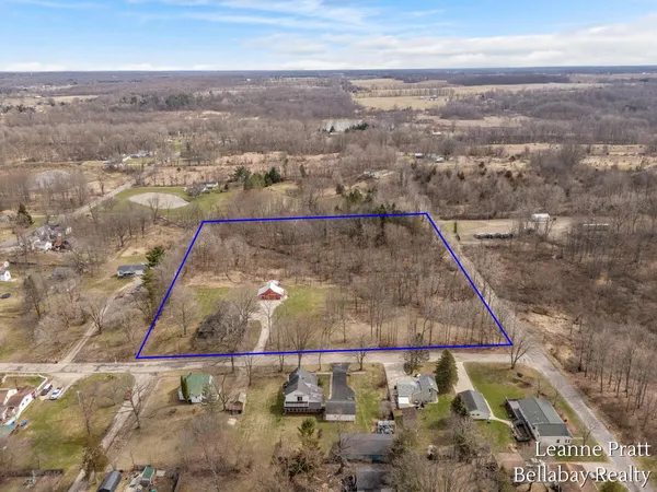 $399,900 | 603 South State Street, Nashville, MI 49073