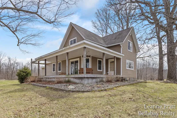 $399,900 | 603 South State Street, Nashville, MI 49073