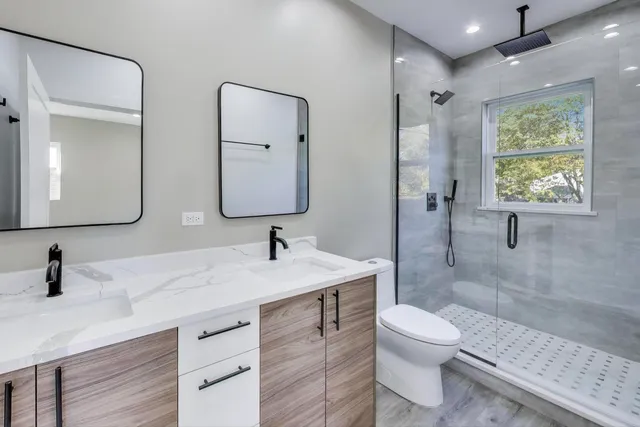 $899,900 | 1721 West Arthur Avenue, Chicago, IL 60626