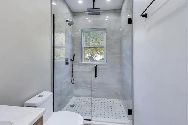 $899,900 | 1721 West Arthur Avenue, Chicago, IL 60626