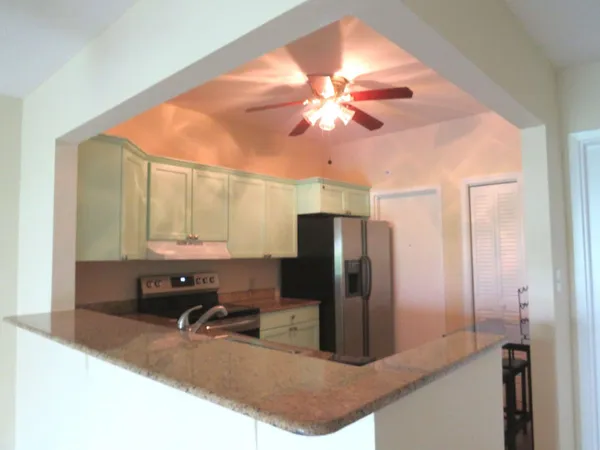 $530,000 | 1500 South Ocean Boulevard, Unit 102, Lauderdale-by-the-Sea, FL 33062