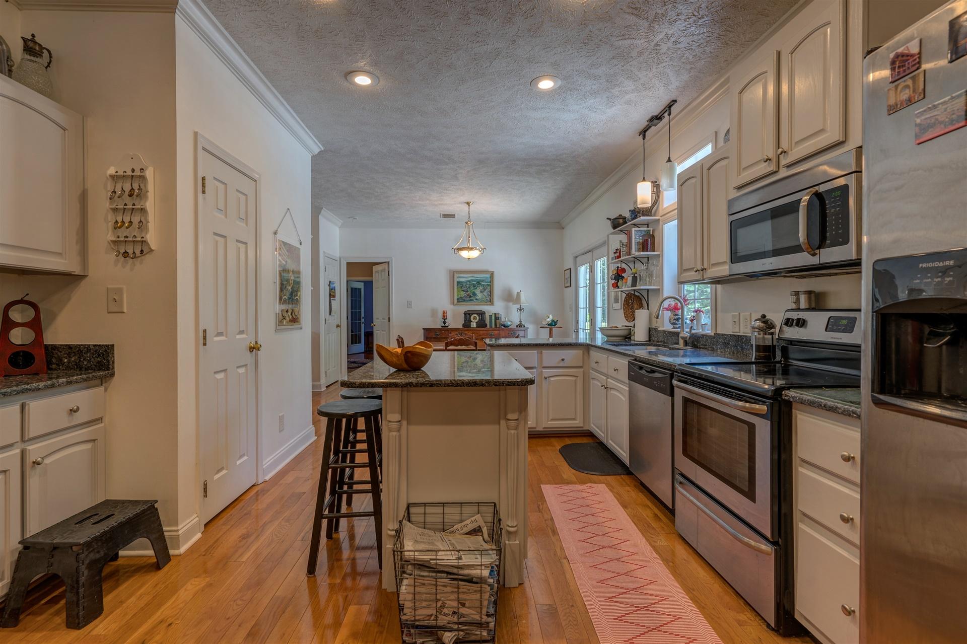 271 Double Branch Road Rocky Mount, VA 24151 - Photo 10 of 37 10-DSC00236-2_37-2_38-2_39-2_40-2