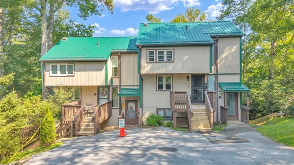 $220,000 | 1443 Sugar Mountain Drive, Unit G37B, Sugar Mountain, NC 28604