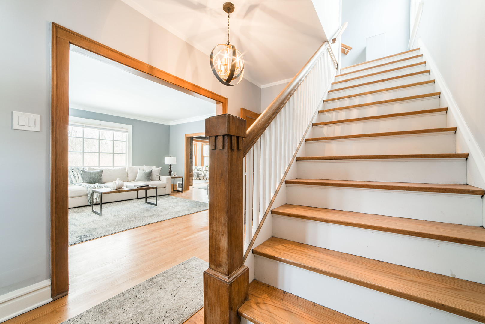 183 Parkview Road Riverside, IL 60546 - Photo 4 of 39