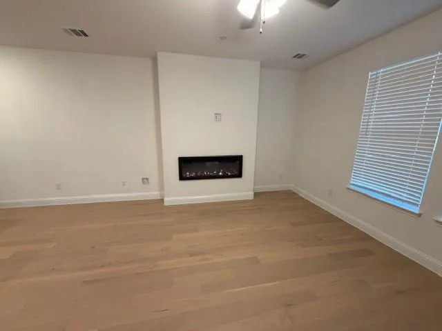 a view of a room with an empty space