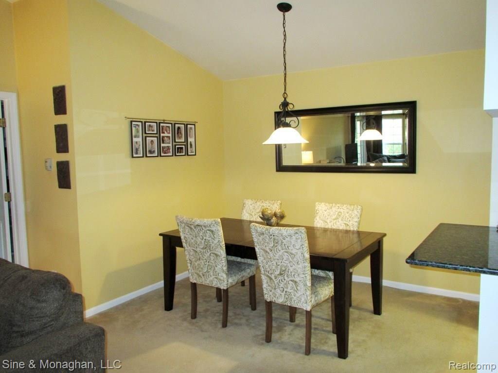 3609 Oakmonte Boulevard Rochester, MI 48306 - Photo 9 of 29