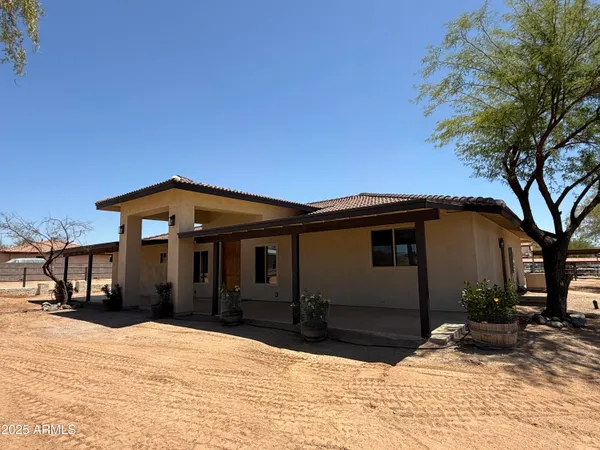 $6,000 | 6703 East Calle De Las Estrellas Road, Cave Creek, AZ 85331